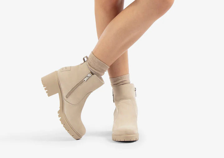 Botines de mujer en verano: la guía para llevarlos con estilo