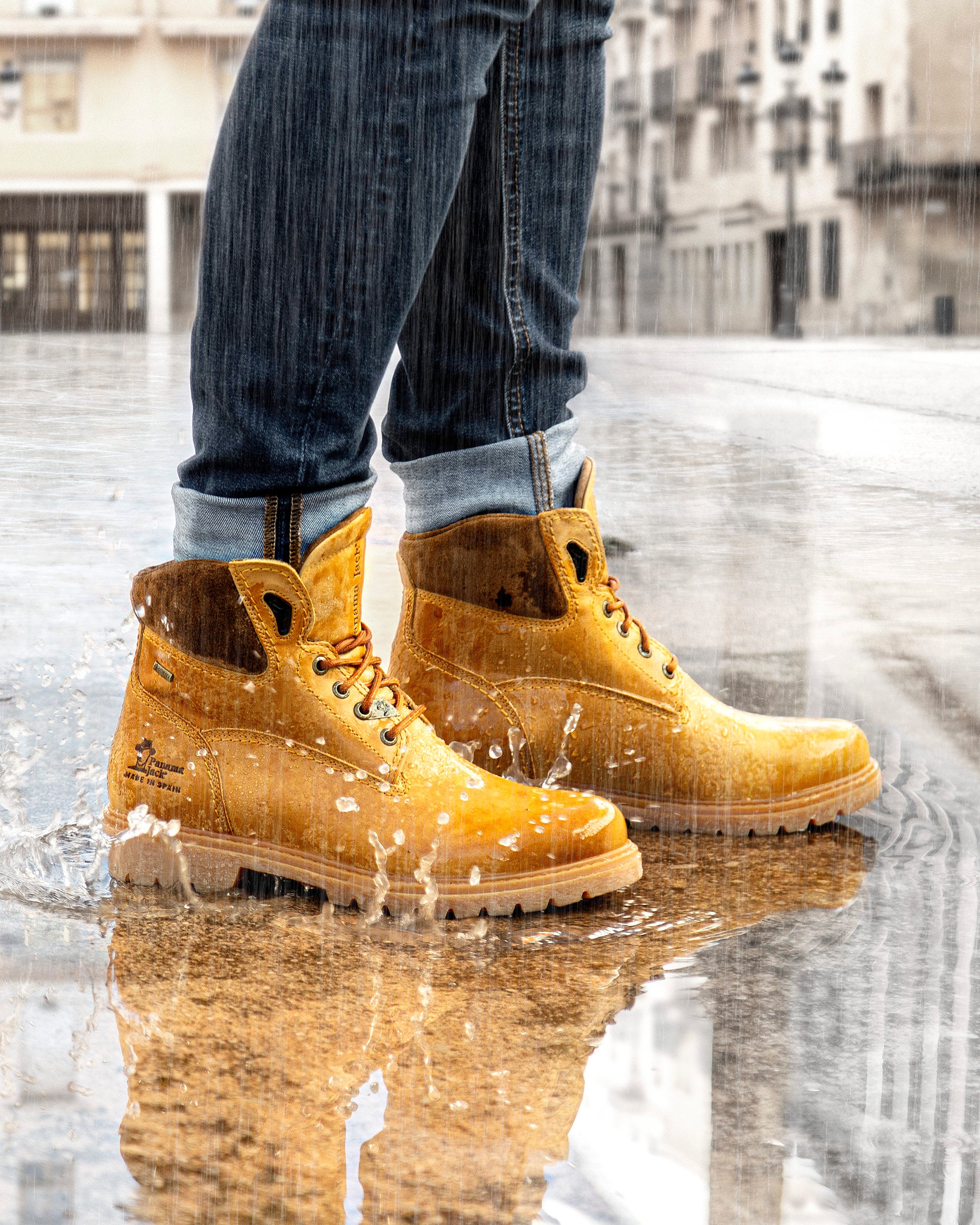 Waterproof panama jack top