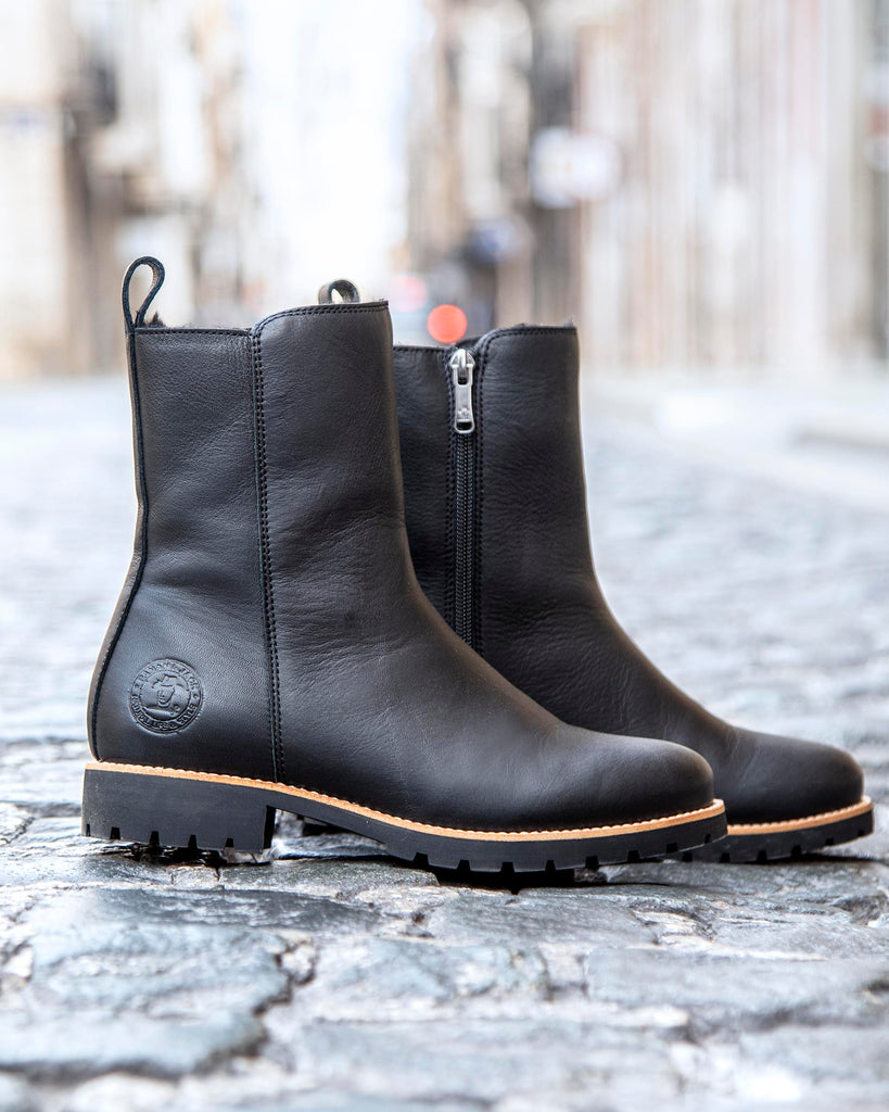 Beca Trav botas de piel con forro interior de pelo. negro