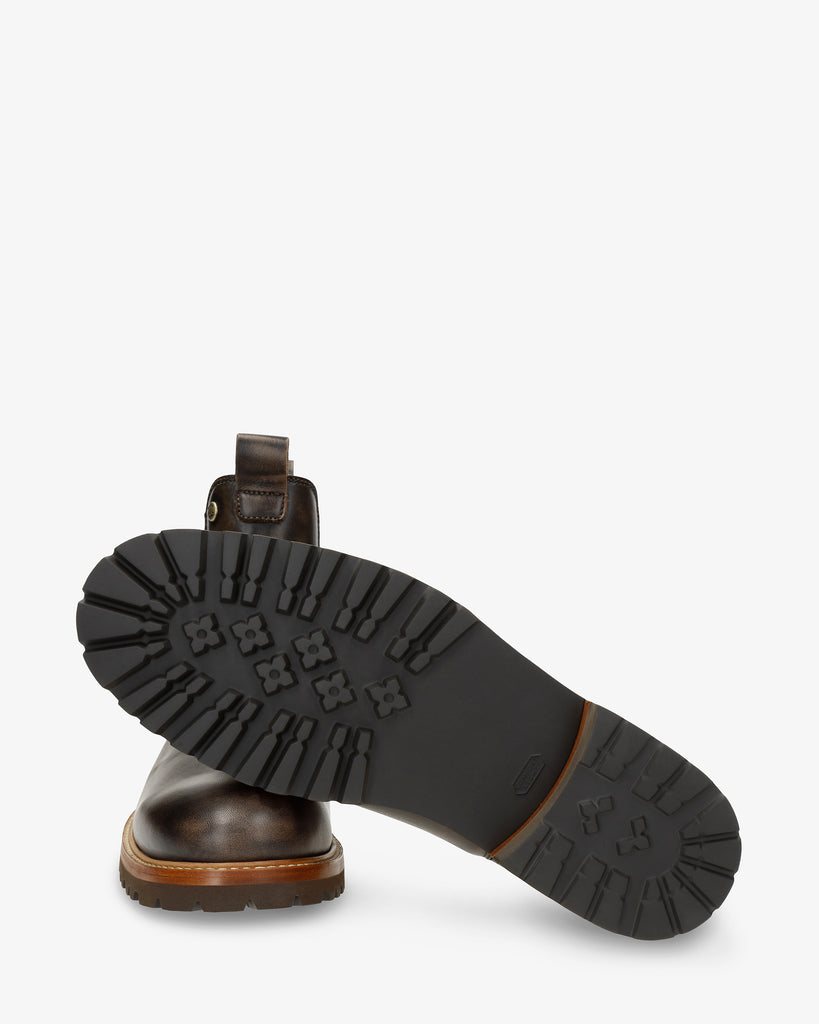 Elvin Igloo botín de piel con forro interior de pelo natural. taupe