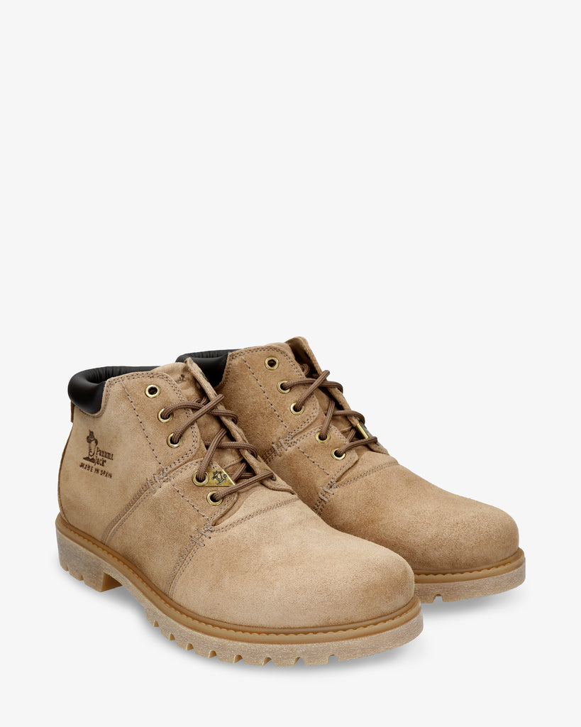 Fargo botín de piel con forro interior de piel. taupe