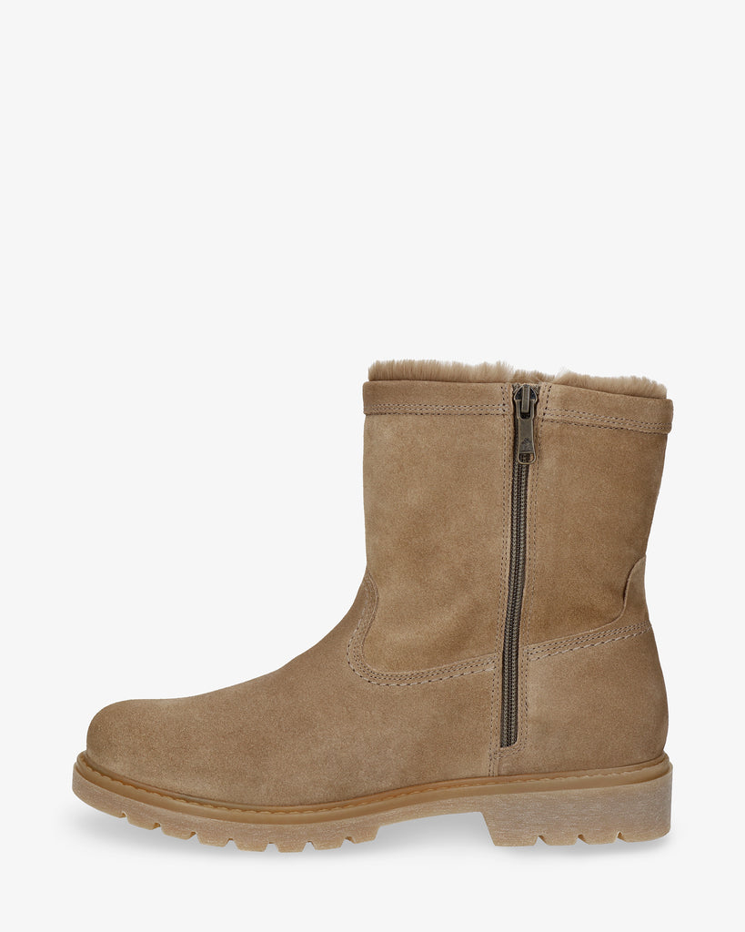Fedro botas de piel con forro interior de pelo. taupe