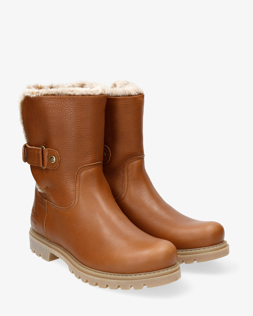 Felia botas de piel con forro interior de pelo. cuero