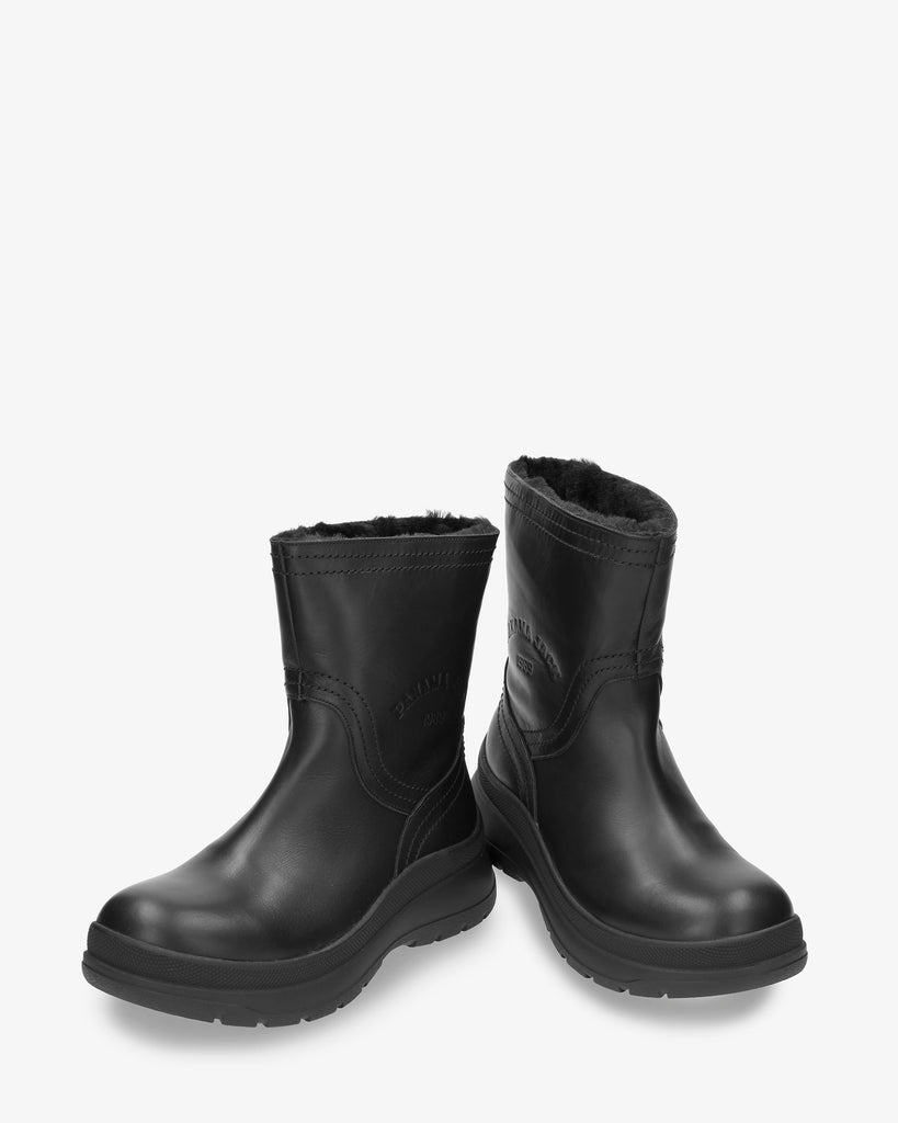 Hebe botas de piel con forro interior de pelo. negro