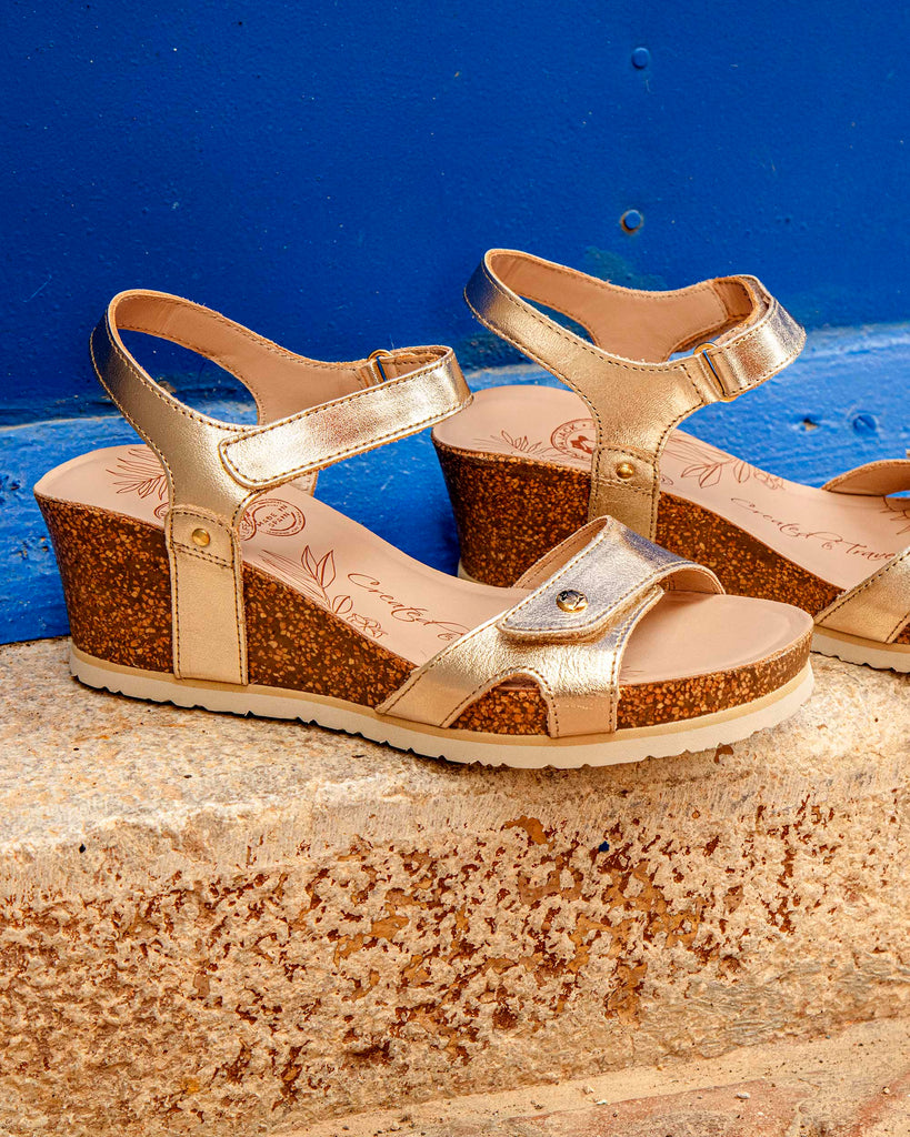 Julia Shine sandalias de piel con forro interior de piel. oro