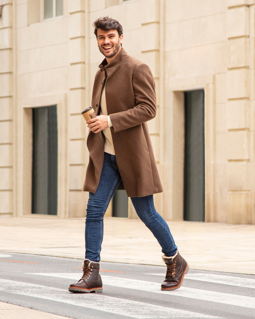 P03 Aviator botas de piel con forro interior de algodón. castaño