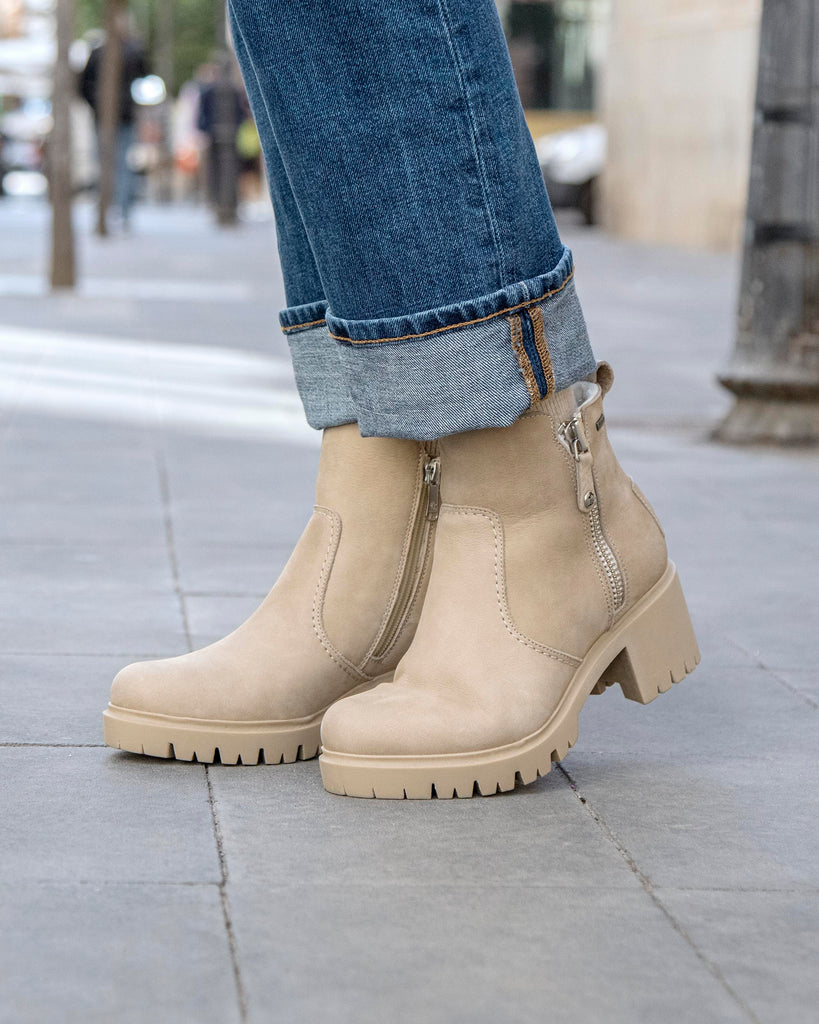 Pauline Gtx botín de piel con forro interior de gore-tex®. crudo