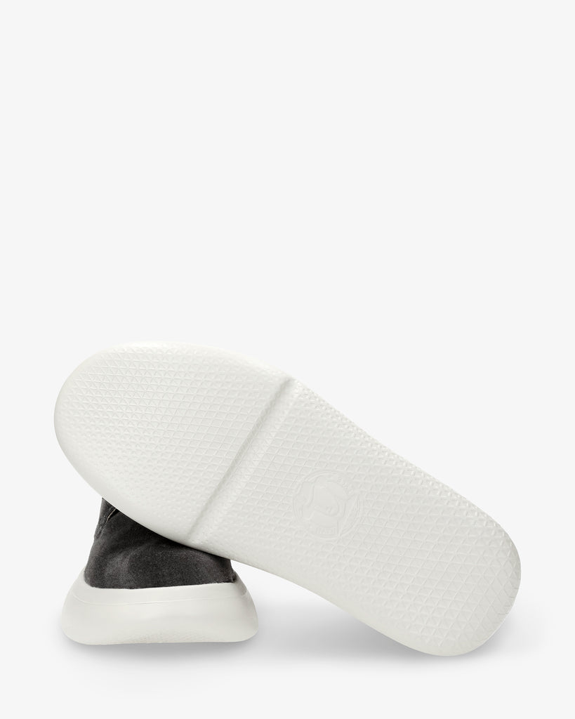 Yohana botín de piel con forro interior de piel. gris